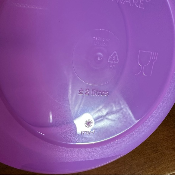 Tupperware Modular Bowls 2 liter - Picture 5 of 5